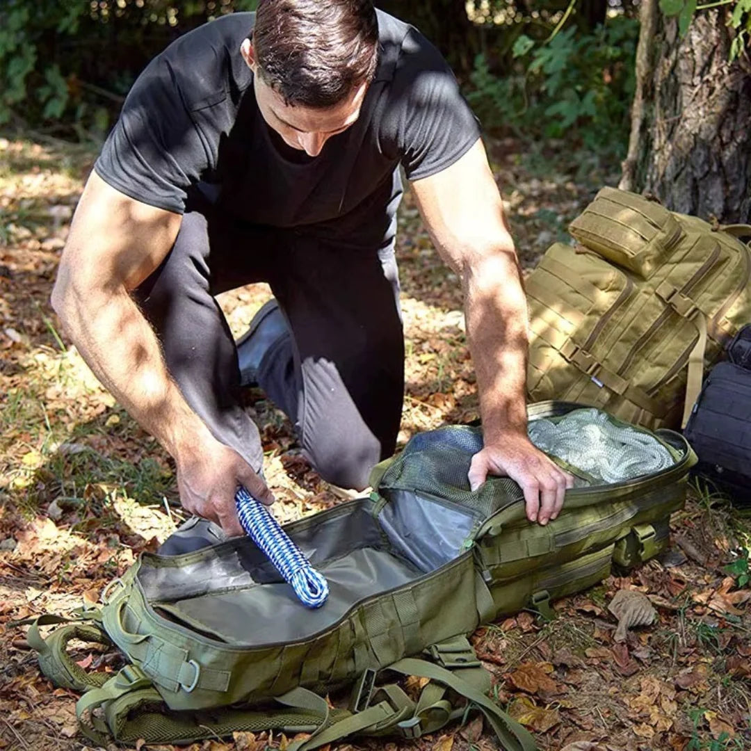 Mochila Táctica Militar 50L – Resistente, Impermeable y Multiusos