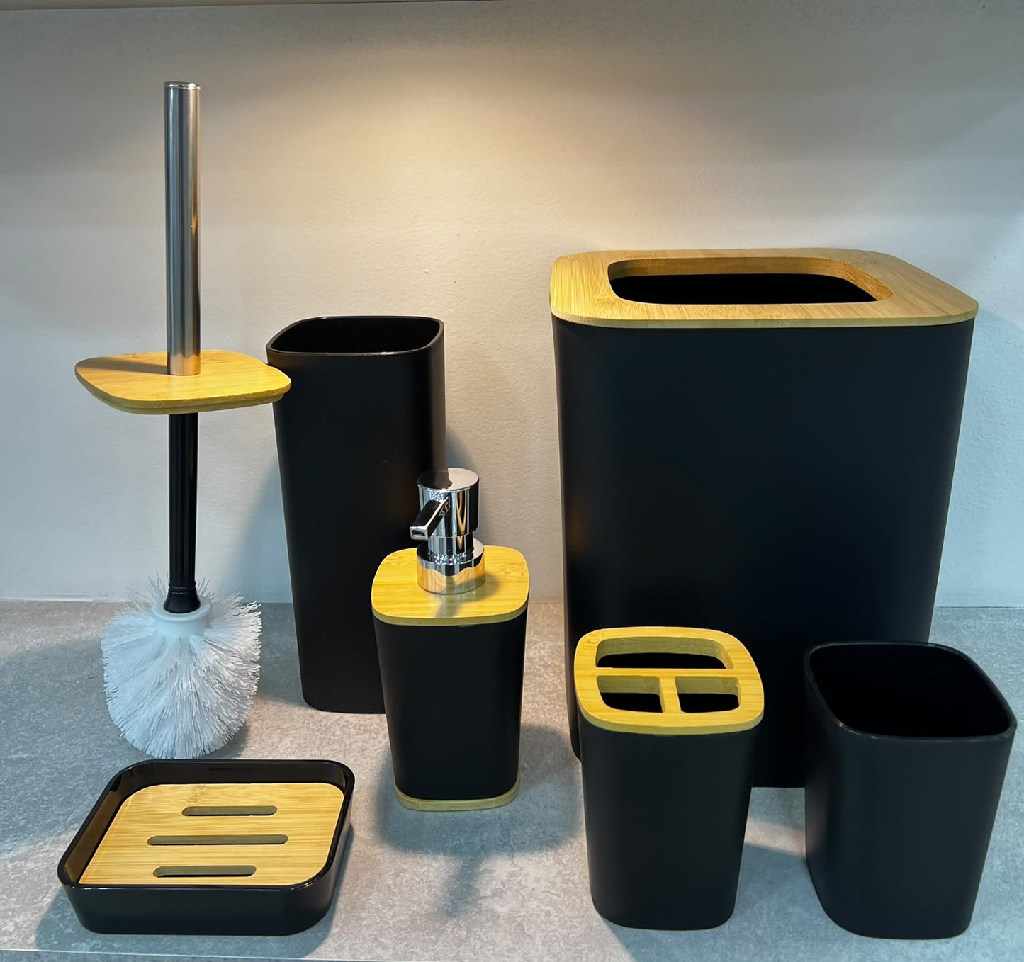 Set de Accesorios para Baño de 6 Piezas – Orden y Estilo en un Solo Diseño